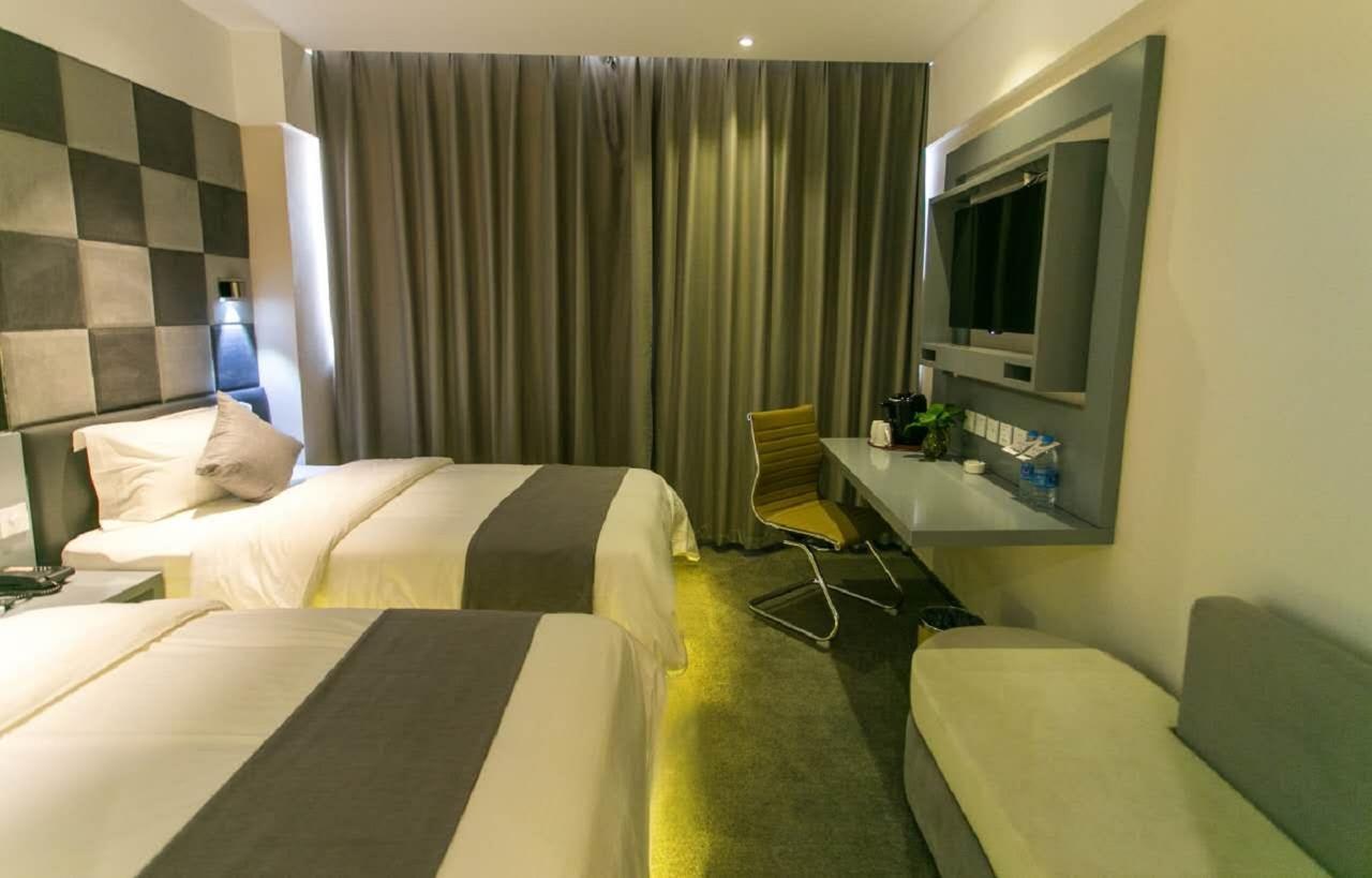 Zsmart Hotel Suzhou  Bagian luar foto